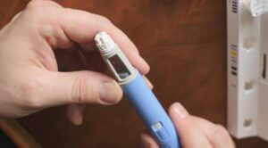 Key Differences Between tirzepatide vs semaglutide for weight loss :