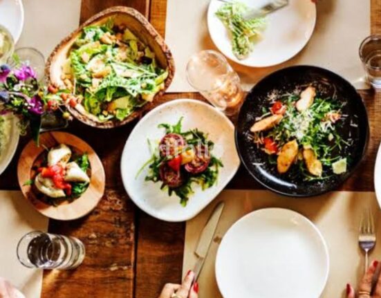 5 Diet and Eating: The Complete Guide to Healthy Eating